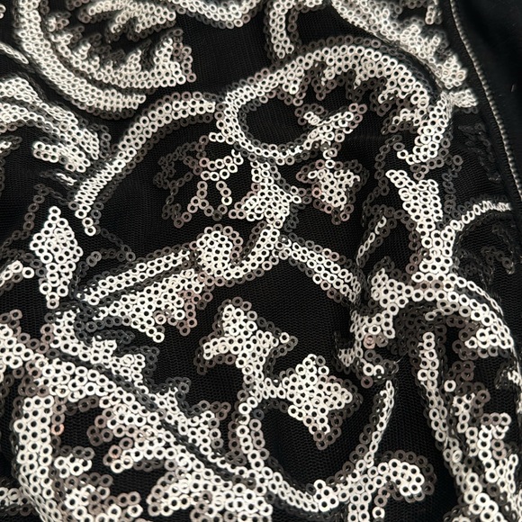 Street couture blk with sequins - Picture 2 of 10